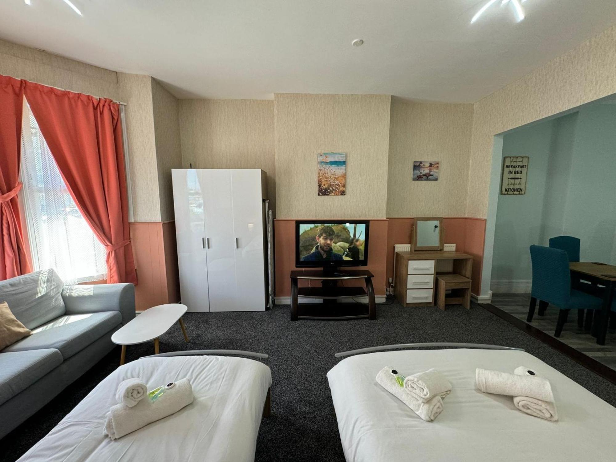 The Paradise Guest House Great Yarmouth Habitación foto